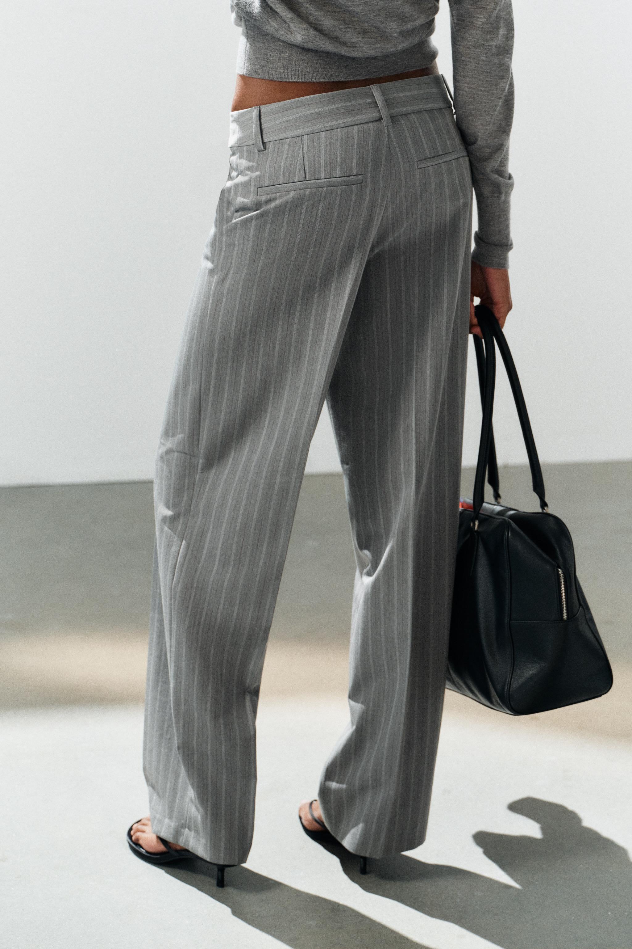 STRAIGHT-LEG LOW-RISE TROUSERS WITH CREASE
